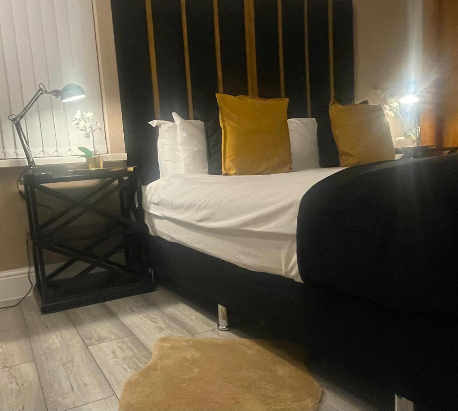 *Luxury 9Ine Lush Jacuzzi Apartment & Balcony* Birmingham Exteriér fotografie